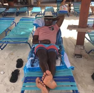 Meet your Posher, Aldiouma